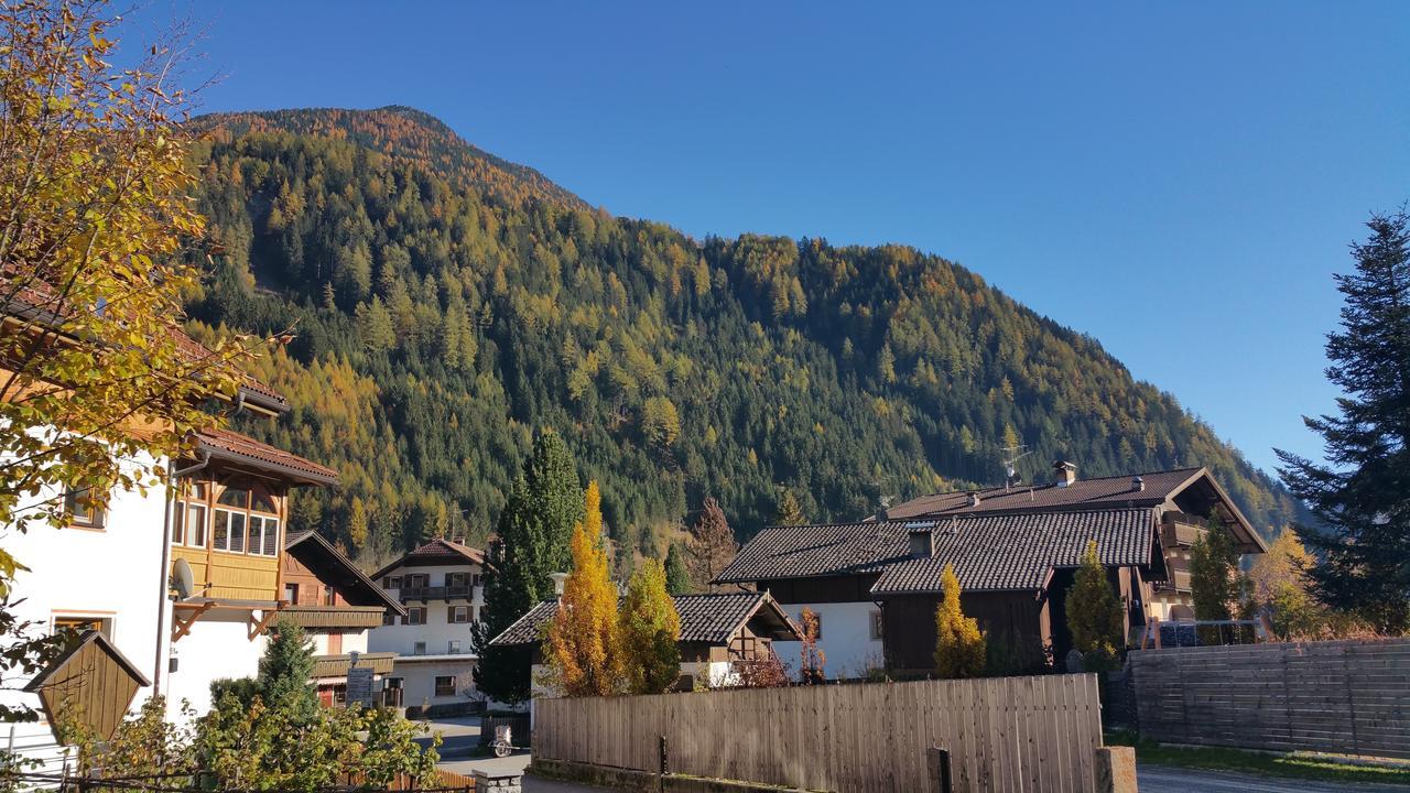 Hotel Tiroler Adler Lutago Esterno foto