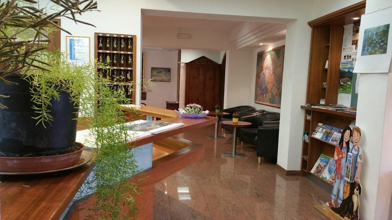 Hotel Tiroler Adler Lutago Esterno foto