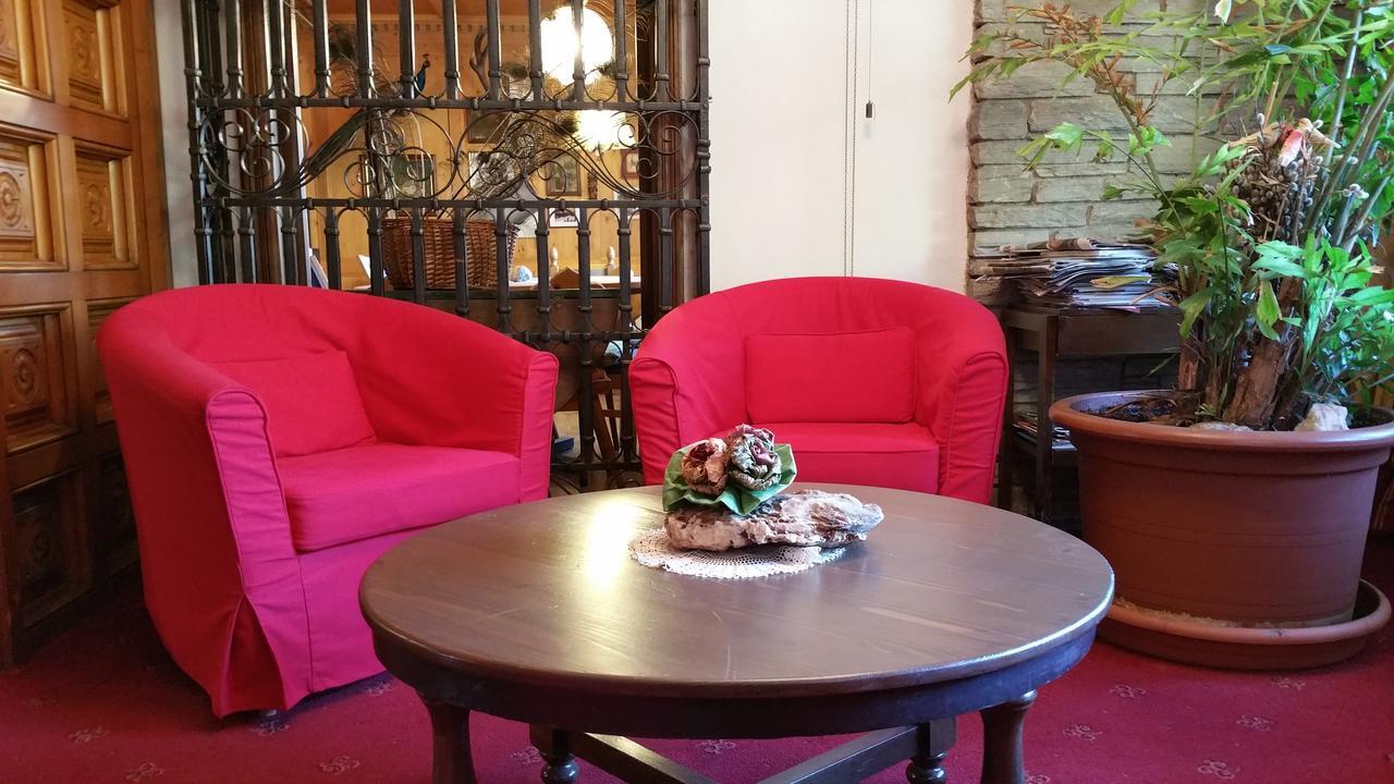 Hotel Tiroler Adler Lutago Esterno foto