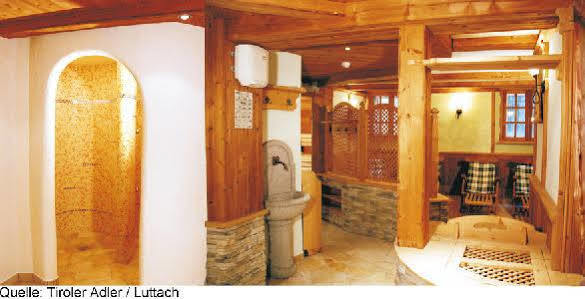 Hotel Tiroler Adler Lutago Esterno foto